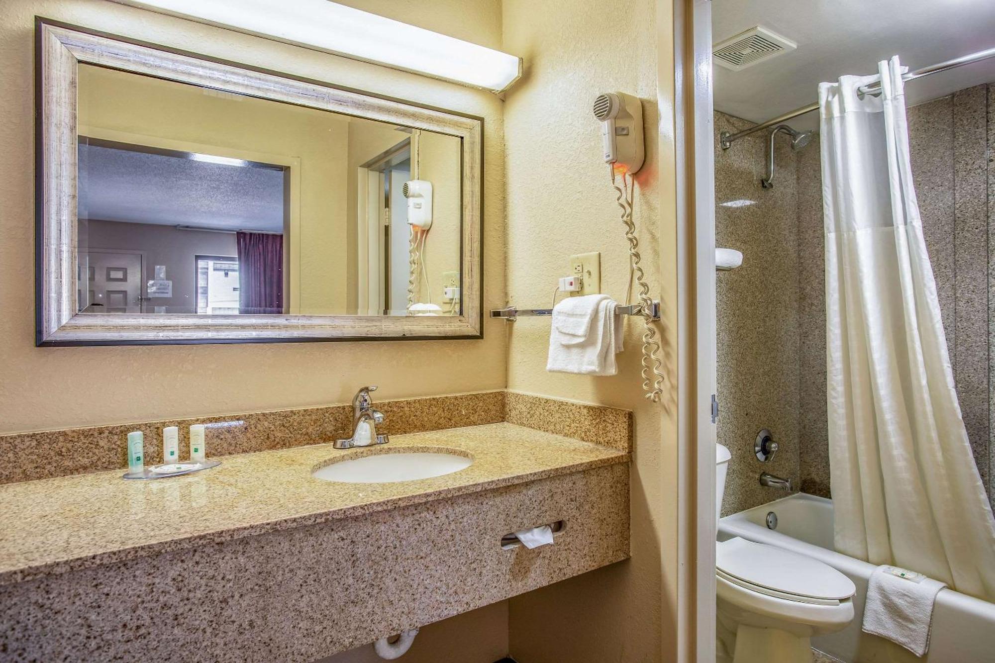 Quality Inn Bowling Green Exterior foto